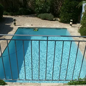  Hotel Le Petit Miracle